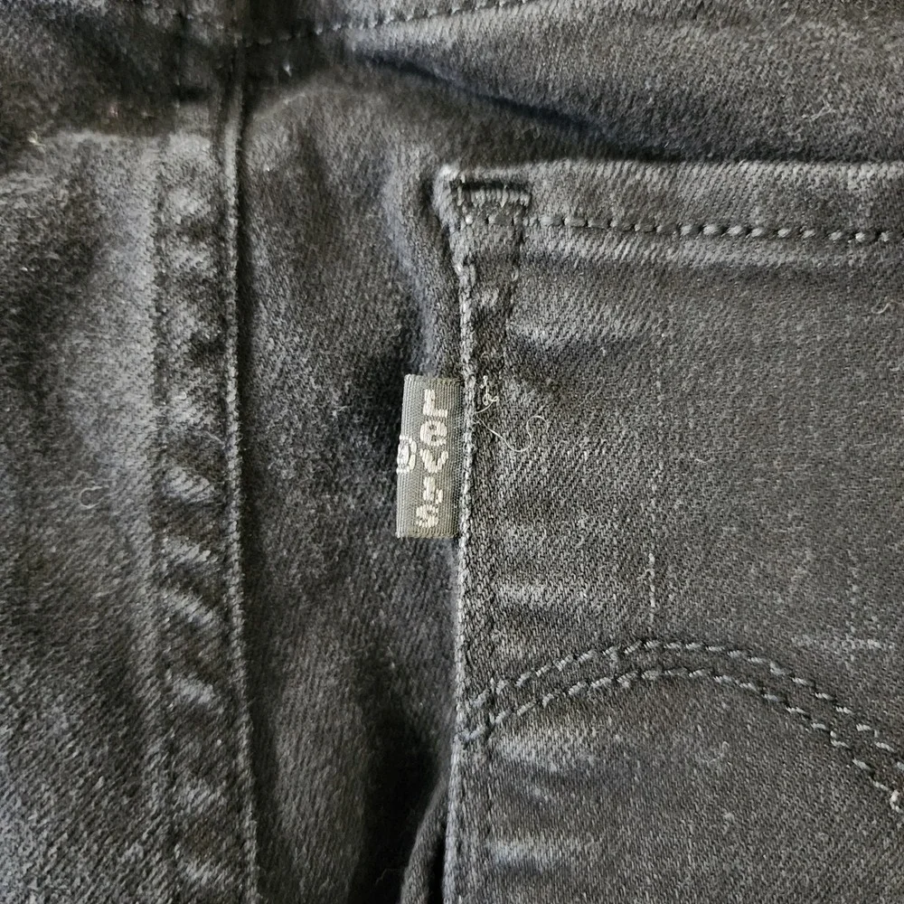 Levi's Women's 720 High Rise Super‎ Skinny Jeans Pants Black Measured Size 33